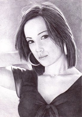 portrait de jeune femme aux crayons graphite en 7 étapes, durée estimée 6h